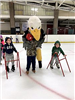Bald Eagle Mascot Helping Kids Learn How to Skate 1