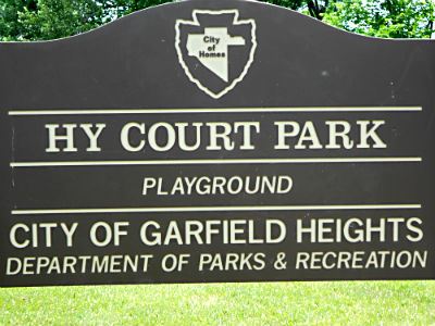 Hy Court Park Sign