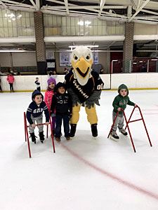 Bald Eagle Mascot Helping Kids Learn How to Skate 2